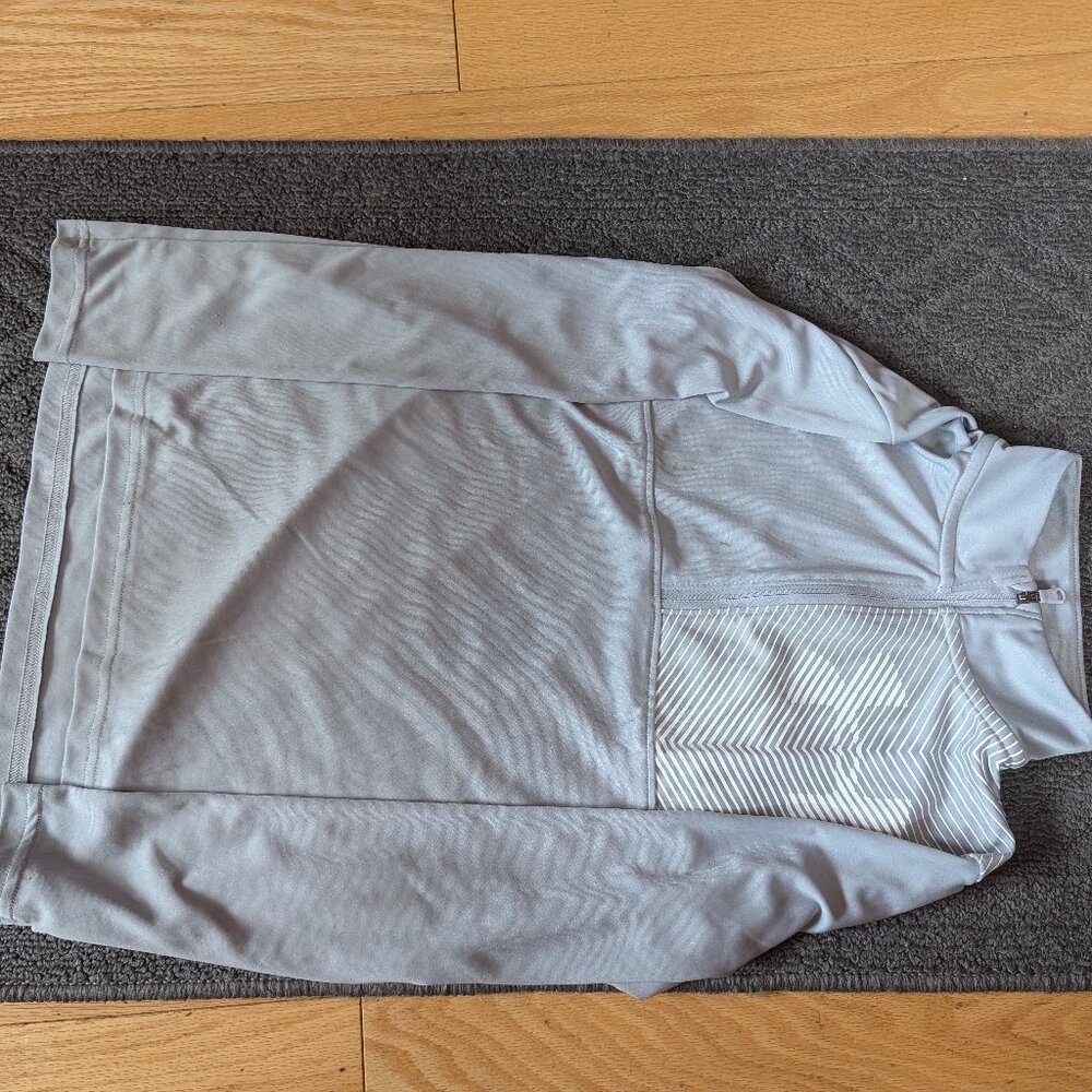 Under Armour long sleeve half zip top